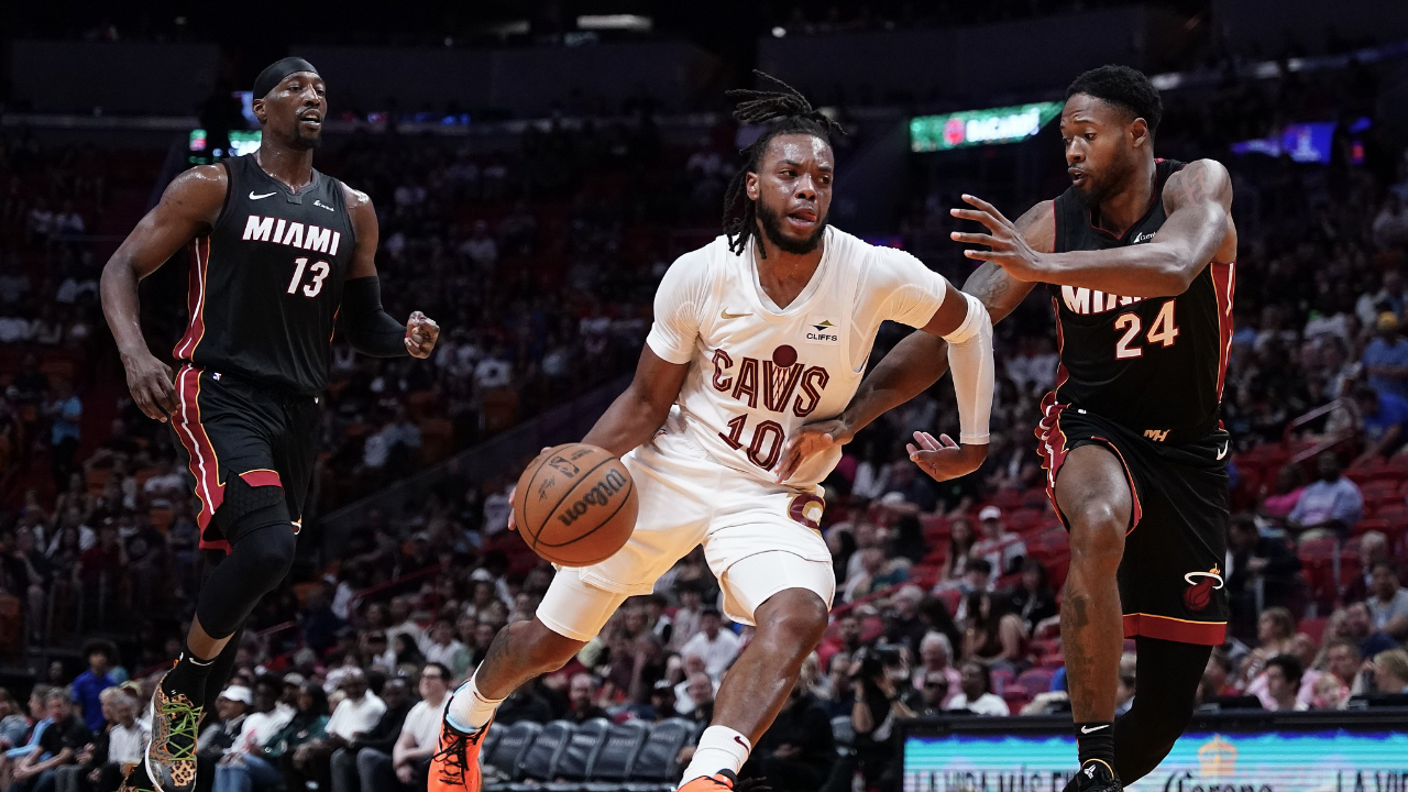 热火力克骑士,字母哥惊艳四座 热火力克骑士,字母哥惊艳四座