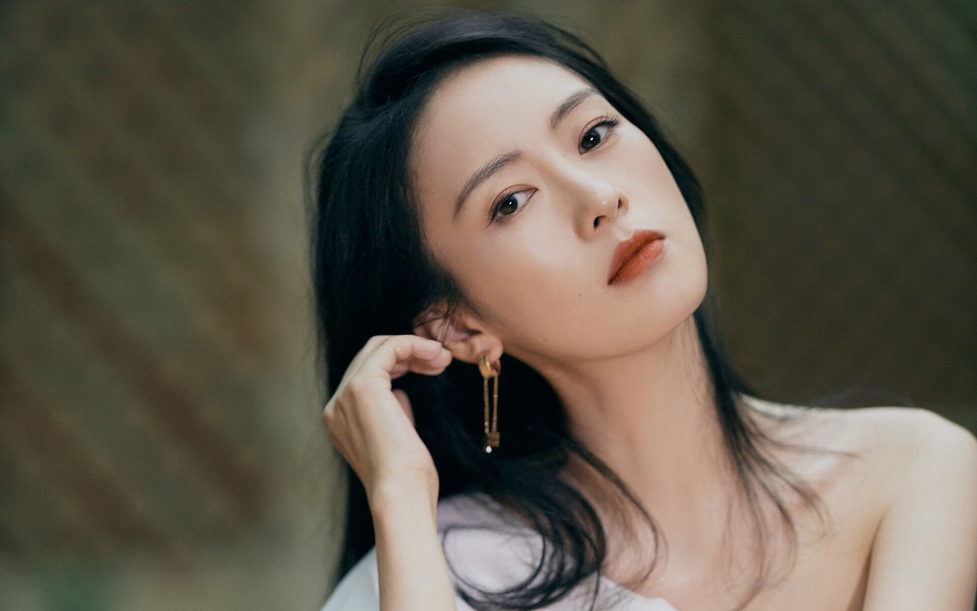 跨洋救赎战，小贾伦破茧成蝶，新疆主场爆冷击溃雄鹿