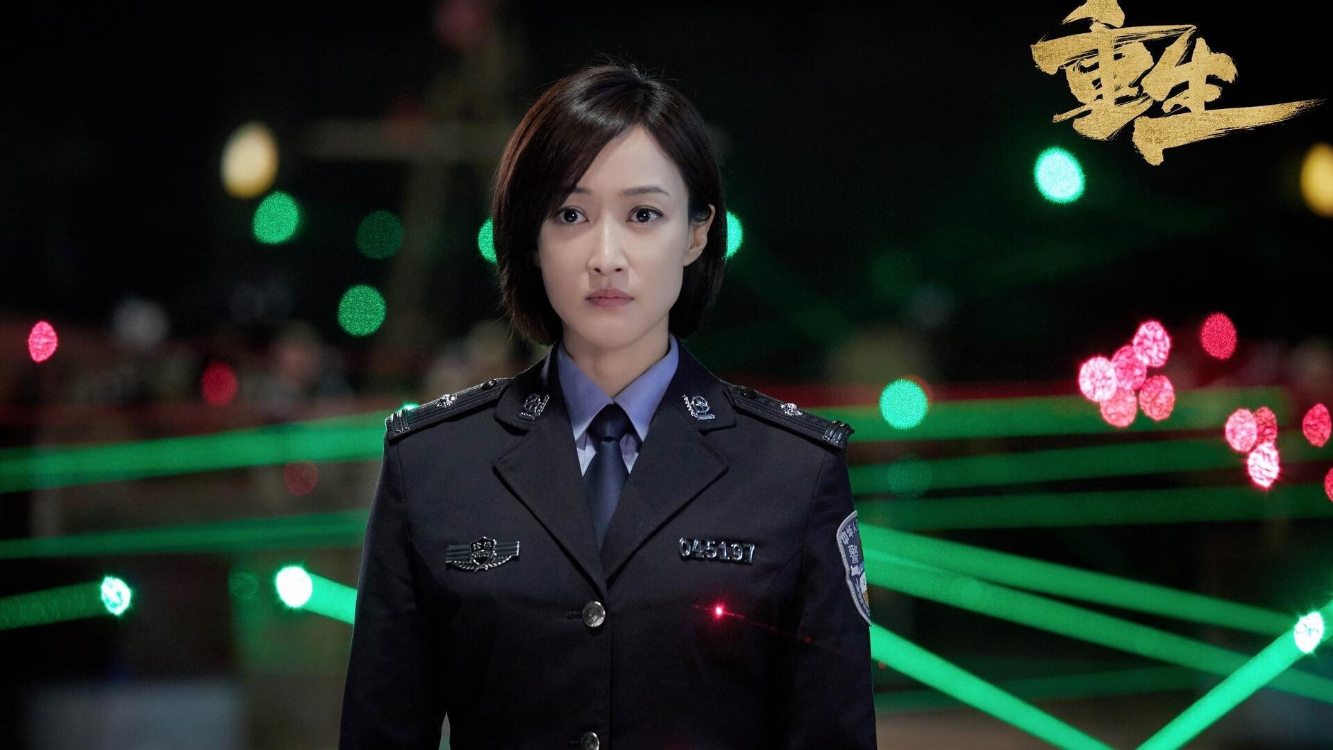 东方未明，西方已亮，篮网速胜北京队背后，库里在季后赛定义新时代篮球